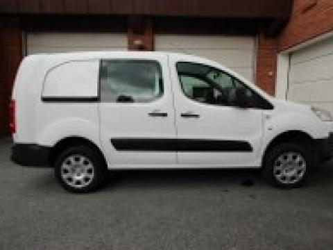 Peugeot PARTNER Utilitaire  Blanc