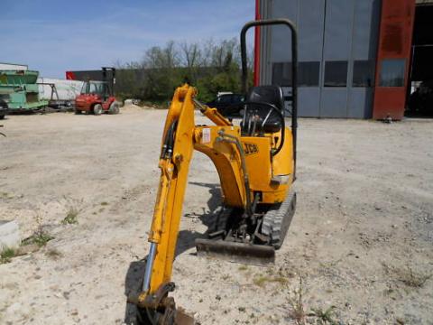 Volvo mini pelle jcb micro Mini pelle jcb micro 1000kg année 2006 1600hrs mini pelle jcb micro Mini pelle jcb micro 1000kg année 2006 1600hrs Jaune