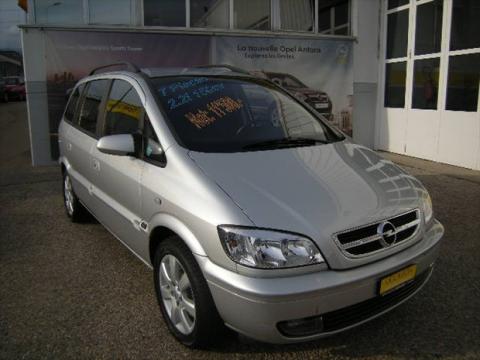 OPEL Zafira 2.2i 16V Riviera (limousine.)