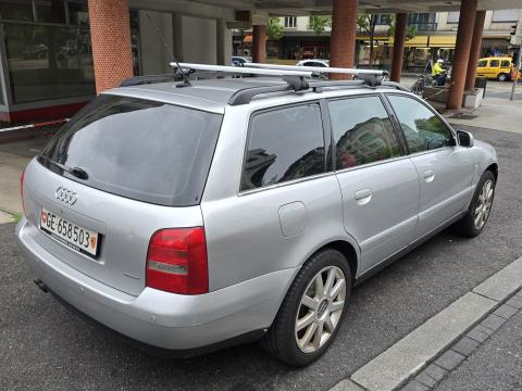 Audi A4 Avant Quattro S-line Gris