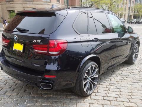 BMW X5  3.0 v6 xdrive30d 258 louange Noire