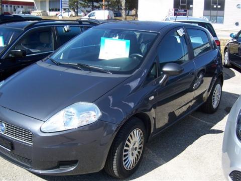 FIAT Punto 1.4 16V Dynamic (limousine)