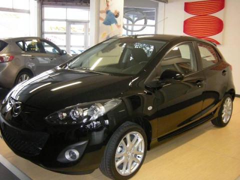 Mazda 2  1.5 MZR Sport
