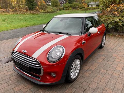 MINI Cooper 1.5 136 cv Rouge