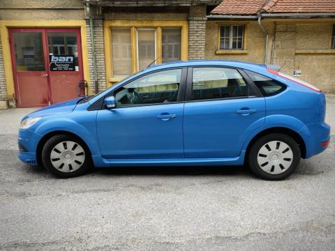 Ford Focus  Focus 1.6 TDCi ECOnetic Carving  Bleu