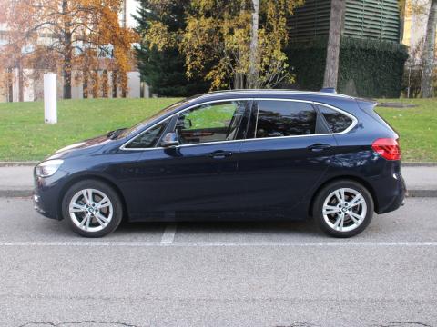 BMW 220i Active Tourer  Luxury Line Steptronic Bleu