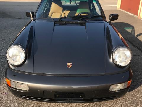 Porsche 911 carrera 2 Gris