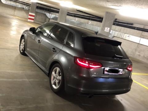 Audi A3 Sportback Sportback Ambition 2015, S-Line, 1.2 TFSI Gris