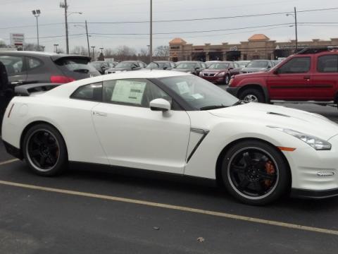 Nissan GT-R Black Edition 2014