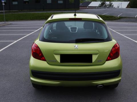 Peugeot 207 1.4 D Jaune