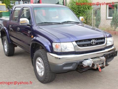 Toyota HiLux 4x4 Double Cab SR Bleu