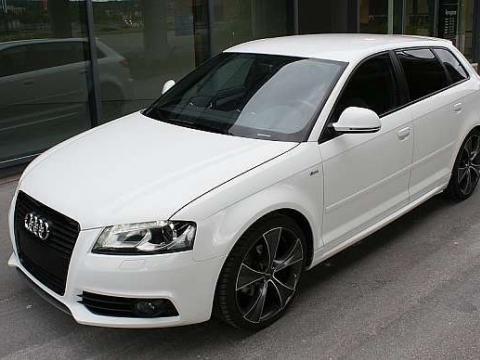 Audi A3 AUDI A3 CT OK SANS RAILLURE Blanc
