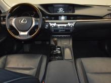 Lexus ES 350 Rouge