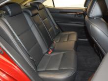 Lexus ES 350 Rouge
