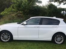 BMW serie-1 Bmw serie -1 etat sainte Blanc
