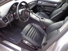 Porsche Panamera Berline Gris
