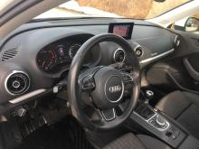 Audi  (Audi A3 Sportback 2,0 TDI Blanc  (Audi A3 Sportback 2,0 TDI Blanc Blanc