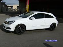 Opel Astra H GTC 1.6 Blanc