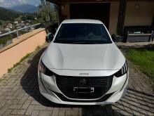 Peugeot 208  1.2 PureTech 100GT Blanc