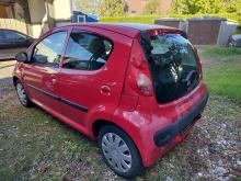 Peugeot 107 1.0I 1.0 i Rouge
