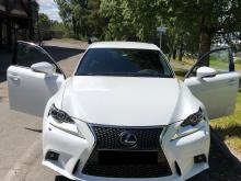 Lexus is super Blanc