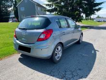Opel Don de voiture (Opel Corsa Diesel ) Don de voiture (Opel Corsa Diesel ) Gris