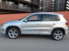 Volkswagen Tiguan 140 R-line Gris