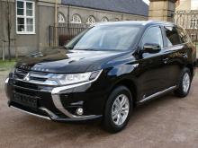 Mitsubishi Outlander  Mitsubishi Outlander Alcantara  Noir ETAT SAINT Noire