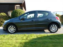 Peugeot 207 ...Noir Berline  Noire