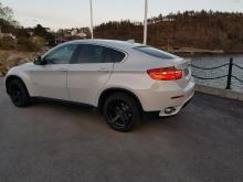 BMW X6 BMW ...X6   Belle voiture Blanche 4X4 Blanc